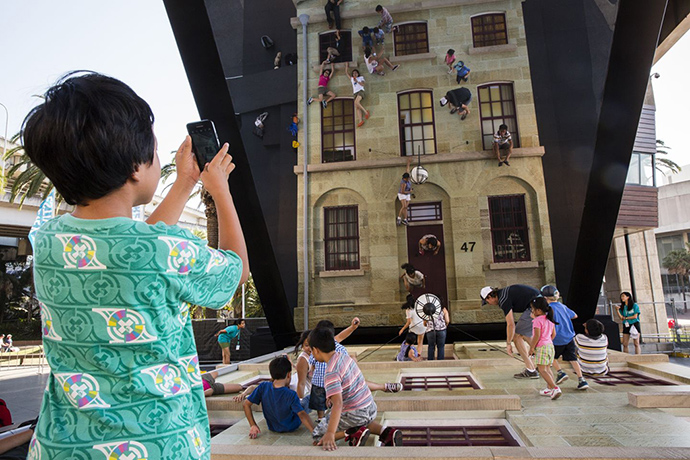 Best of Sydney Festival: Sydney Festival – Merchant Store