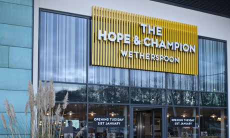 JD Wetherspoon pub at the M40 services near Beaconsfield
