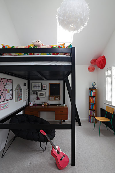 Homes - Petra Tyler: bedroom with bunk beds