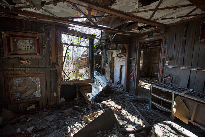 Rebuilding New Orleans: An abandoned house in the Lower Ninth Ward