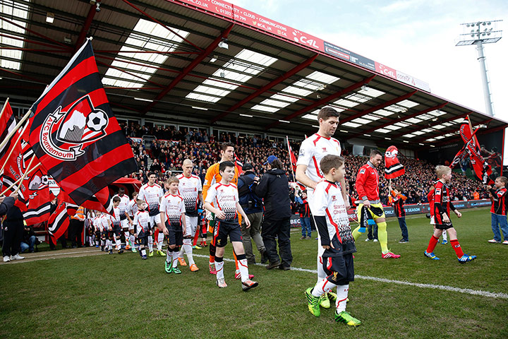 Bournemouth v  Liverpool : Steven Gerrard leads his team out 