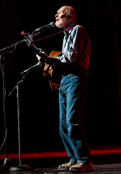 Pete Seeger: Performing at the Bring Leonard Peltier Home concert, in New York, 2012