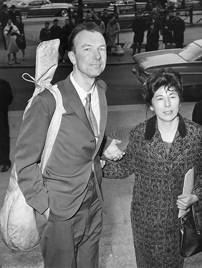 Pete Seeger: Seeger with his wife Toshi