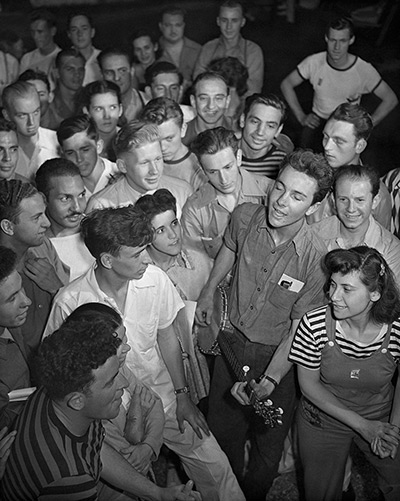 Pete Seeger: Seeger sings at American Youth Council Rally  in 1940