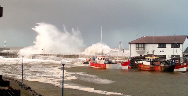 Aberystwyth Harbour At High Tide. 