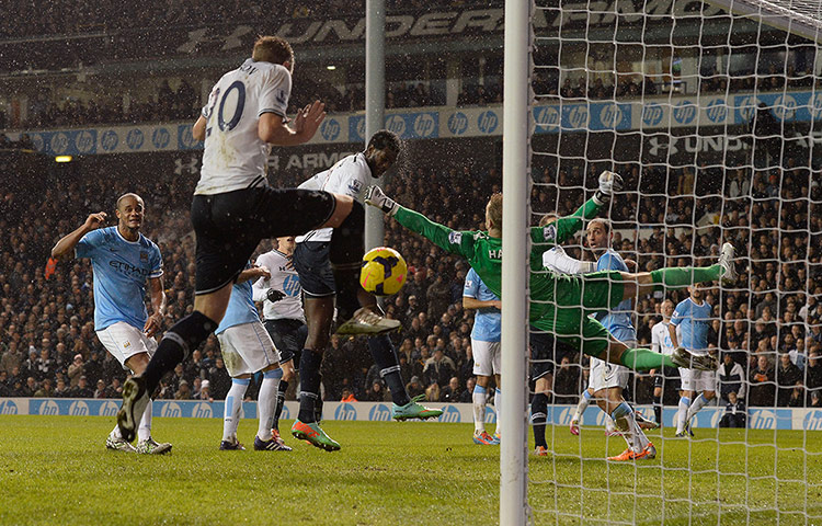 Spurs v Man City: Michael Dawson goal is ruled out for offside