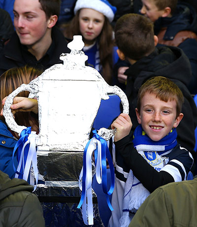 Everton: Replica FA Cup