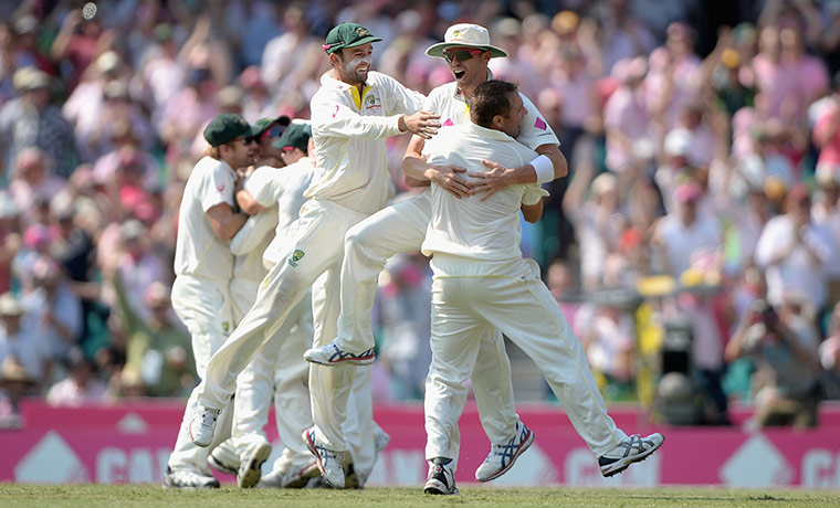 cricket.: Australia v England - Fifth Test: Day 3