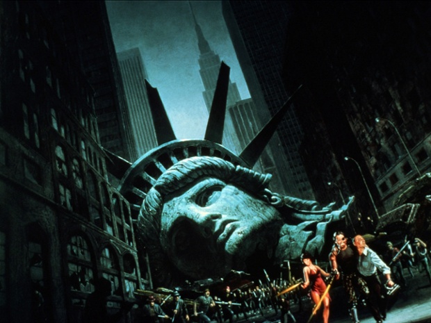 ESCAPE FROM NEW YORK (1981) (dir. John Carpenter)
