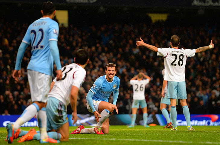 Man City v West Ham Utd: Dzeko celebrates