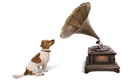 Vintage gramophone with dog, victor