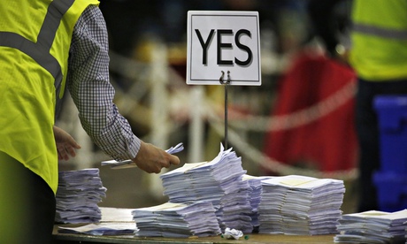 Vote counting at the Scottish independence referendum campaign