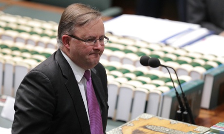 Shadow Minister for Infrastructure and Transport Anthony Albanese during House of Representatives question time at Parliament House in Canberra, Wednesday, Sept. 24, 2014. (AAP Image/Stefan Postles) NO ARCHIVINGNewsCurrent AffairsPoliticsPoliticalPoliticianPoliticians
