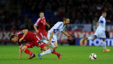 Here’s the foul that King committed - recklessly raking his studs down the back of Constantinos Makrides’ ankle.
