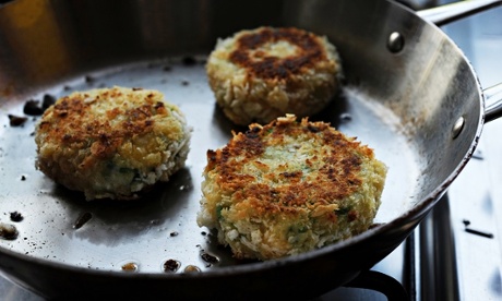 fishcakes in a frying pan