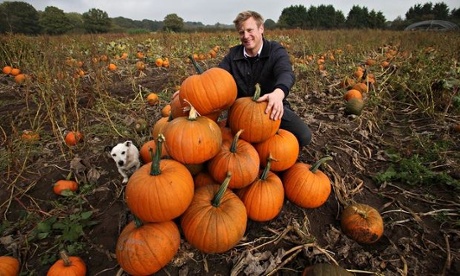 Behind the scenes with Ed sykes of the farmers cart