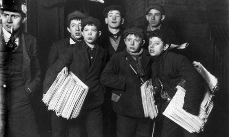 Newsboys at New York's Brooklyn Bridge in 1906.