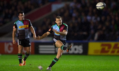 Nick Evans was the architect of Harlequins' win over Castres with six penalties, a conversion and a celevr kick to create Danny Care's try.
