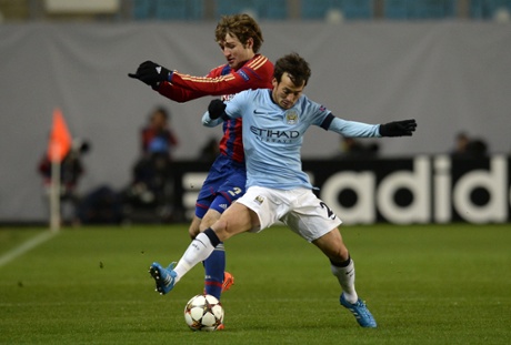 Little David Silva, right, tussles with CSKA's Mario Fernandes