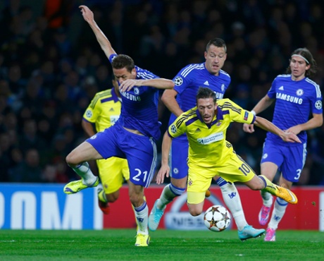 Clumsy Matic gives away a penalty