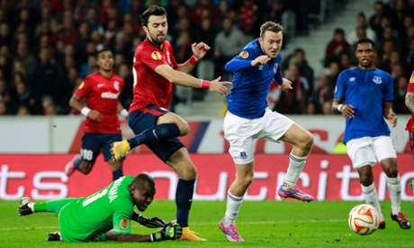 Aiden McGeady watches the ball beat goalkeeper Vincent Enyeama but it is eventually cleared, still 0-0
