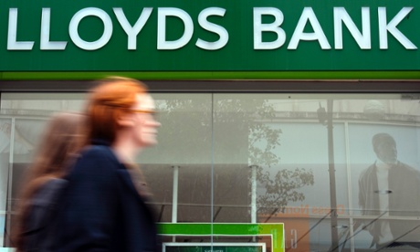 Lloyds Bank is cutting 9000 jobs