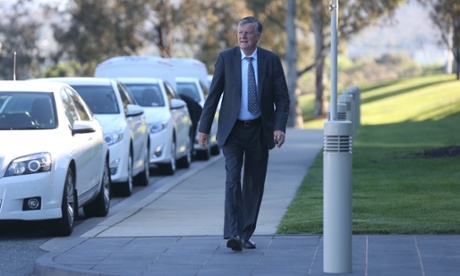 NSW senator Bill Heffernan arrives at the senate.