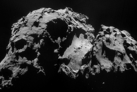 Four image mosaic of Comet 67P/C-G using images taken on 24 September. Credits: ESA/Rosetta/NAVCAM