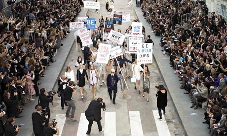 Karl Lagerfeld with models in Paris