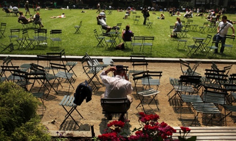 A sunny day in Bryant Park, New York.