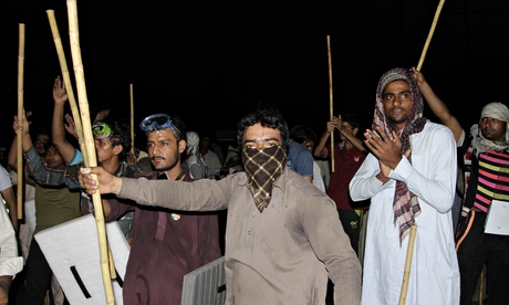 Supporters of Tahir-ul-Qadri clash with police