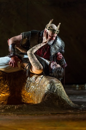 Scott Wilde as Hérode and Na’ama Goldman in the title role.