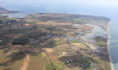 West Sussex sea wall relocation wins building award