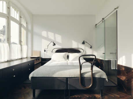 Miss Clara, Stockholm