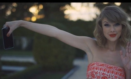 Taylor Swift phone