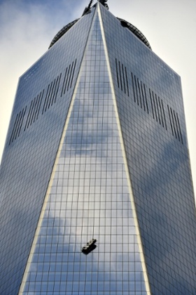 one world trade center window washer photo