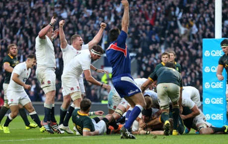 Ben Morgan scores a try after a 30m driving maul.