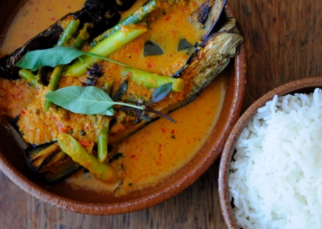 Aubergine Curry at Oli's Thai