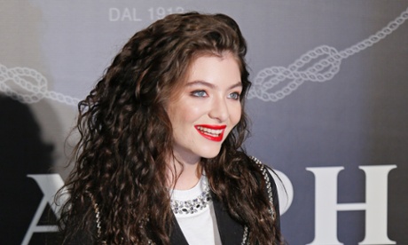 Singer Lorde poses for photographers during an promotional event in Hong Kong Tuesday, Nov. 18, 2014. (AP Photo/Vincent Yu)