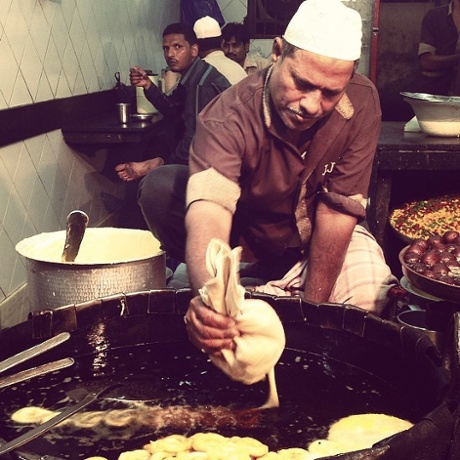 Jalebi-making at Mohammad Ali Road.