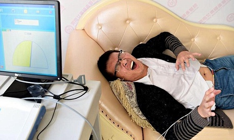 china men childbirth