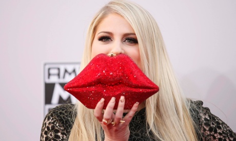 Lippy ... Meghan Trainor arrives at the American Music Awards.