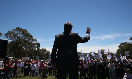 Opposition Leader Bill Shorten at a rally calling for the government not to cut funding to the ABC.