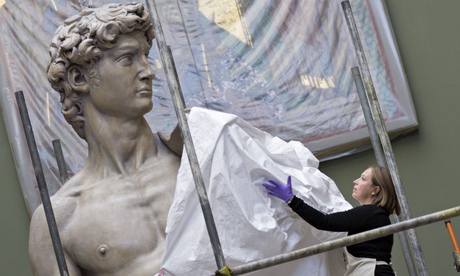 Michelangelo's David at the V&A