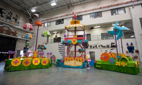 Goldie Blox Macy's float
