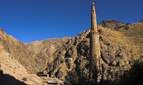 minaret of jam