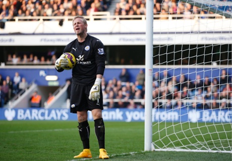 Leicester have gone from 1-0 up to 2-1 down and the Foxes' keeper Kasper Schmeichel is not a happy bunny