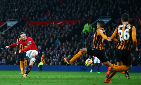 Wayne Rooney scores.