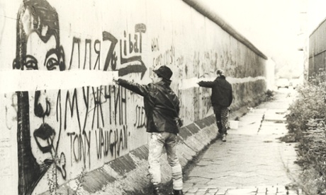 Painting A Line On The Berlin Wall … 1986