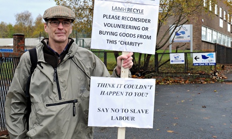 John McArthur makes his one-man protest outside LAMH in Motherwell 